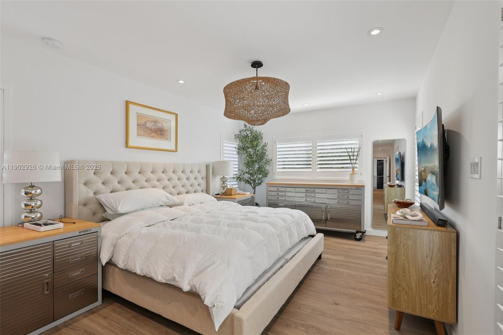 2105 Southwest 98th Avenue Miami, FL 33165 - Photo 22 of 88