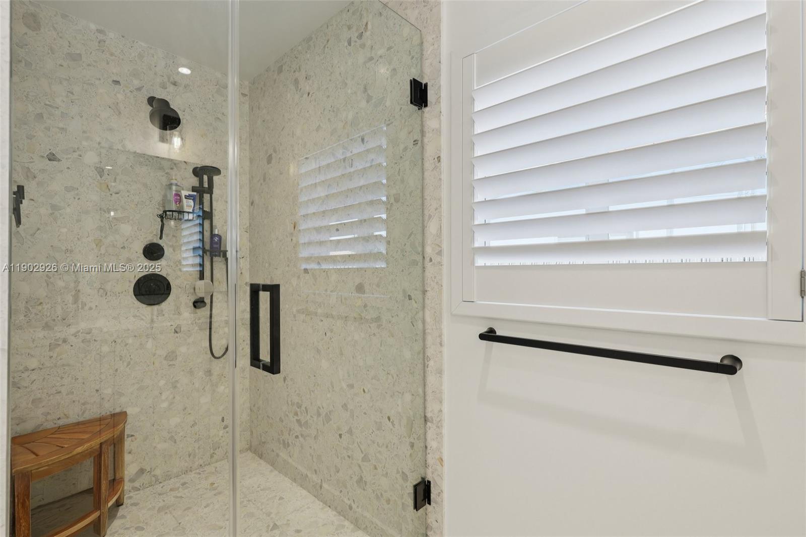 2105 Southwest 98th Avenue Miami, FL 33165 - Photo 31 of 88