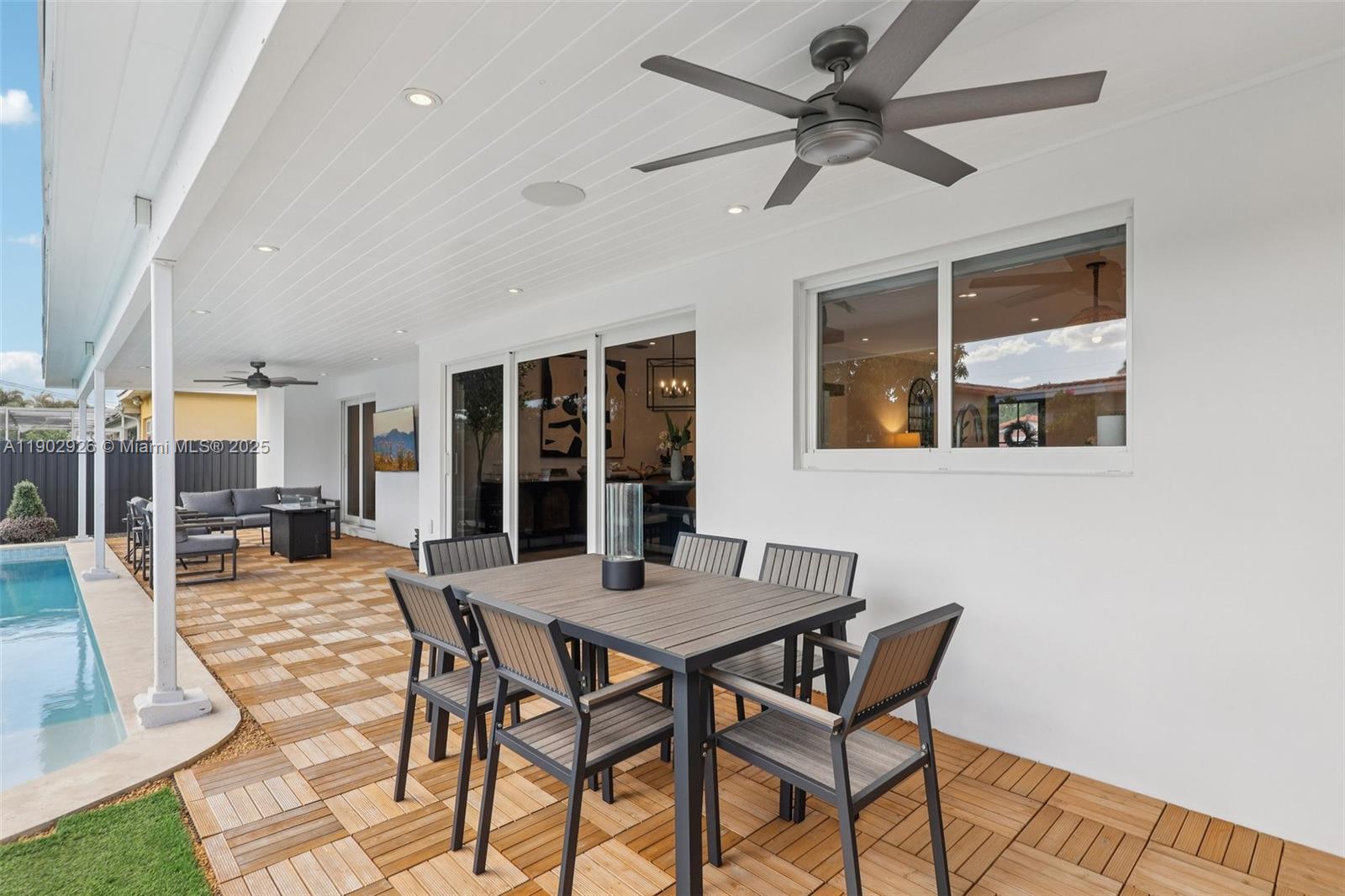 2105 Southwest 98th Avenue Miami, FL 33165 - Photo 46 of 88