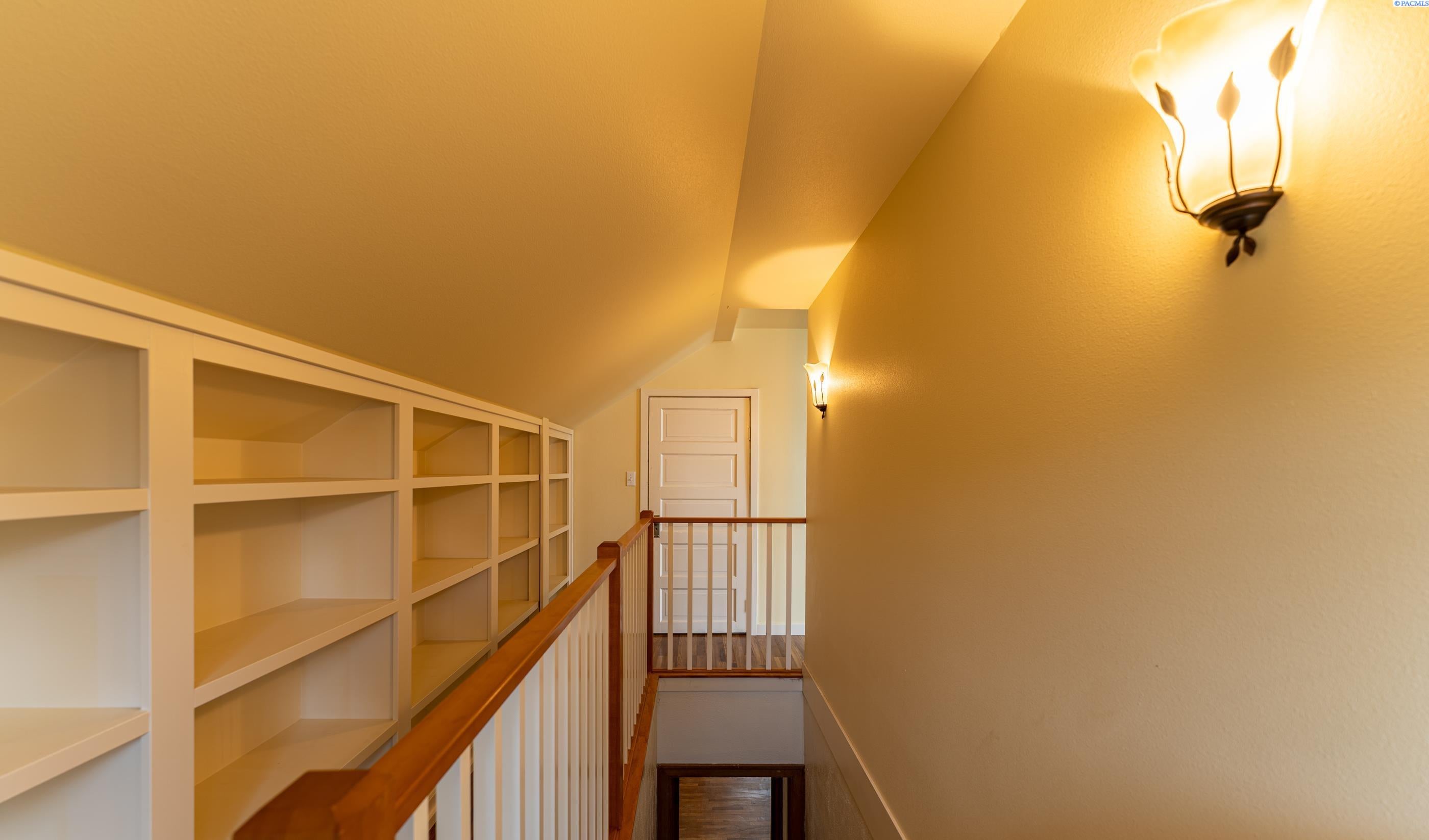 181 Mountainview Road Grandview, WA 98930 - Photo 27 of 30 Gallery Image 27