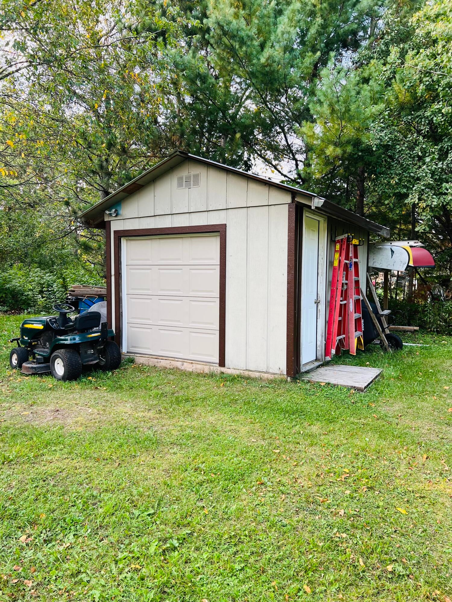 2454 Hallock Road Gaylord, MI 49735 - Photo 6 of 30 Gallery Image 6