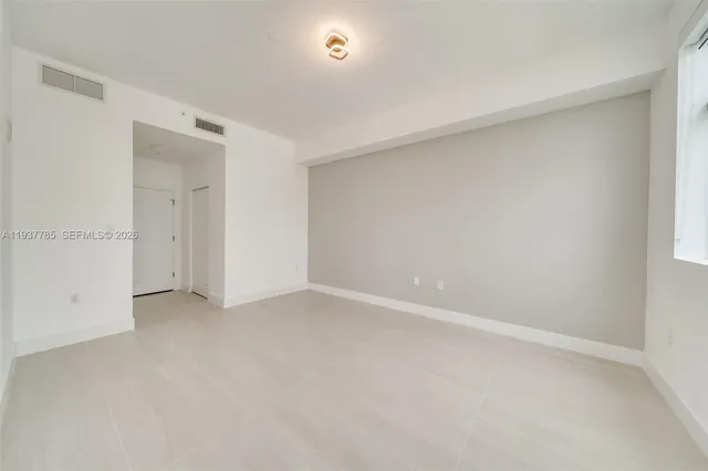 $2,800 | 140 South Dixie Highway, Unit 1007, Hollywood, FL 33020