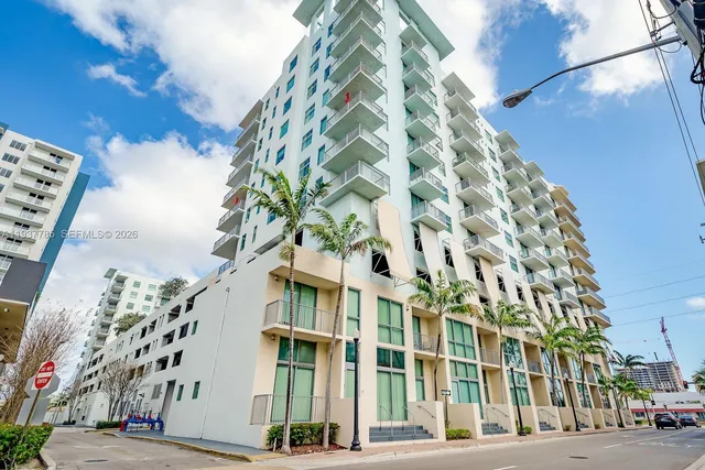 $2,800 | 140 South Dixie Highway, Unit 1007, Hollywood, FL 33020