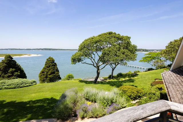 $18,000,000 | 1350 West West Cove Road, Cutchogue, NY 11935