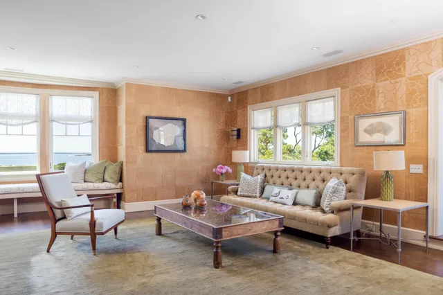 $18,000,000 | 1350 West West Cove Road, Cutchogue, NY 11935