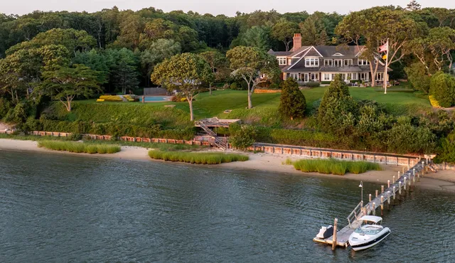 $18,000,000 | 1350 West West Cove Road, Cutchogue, NY 11935