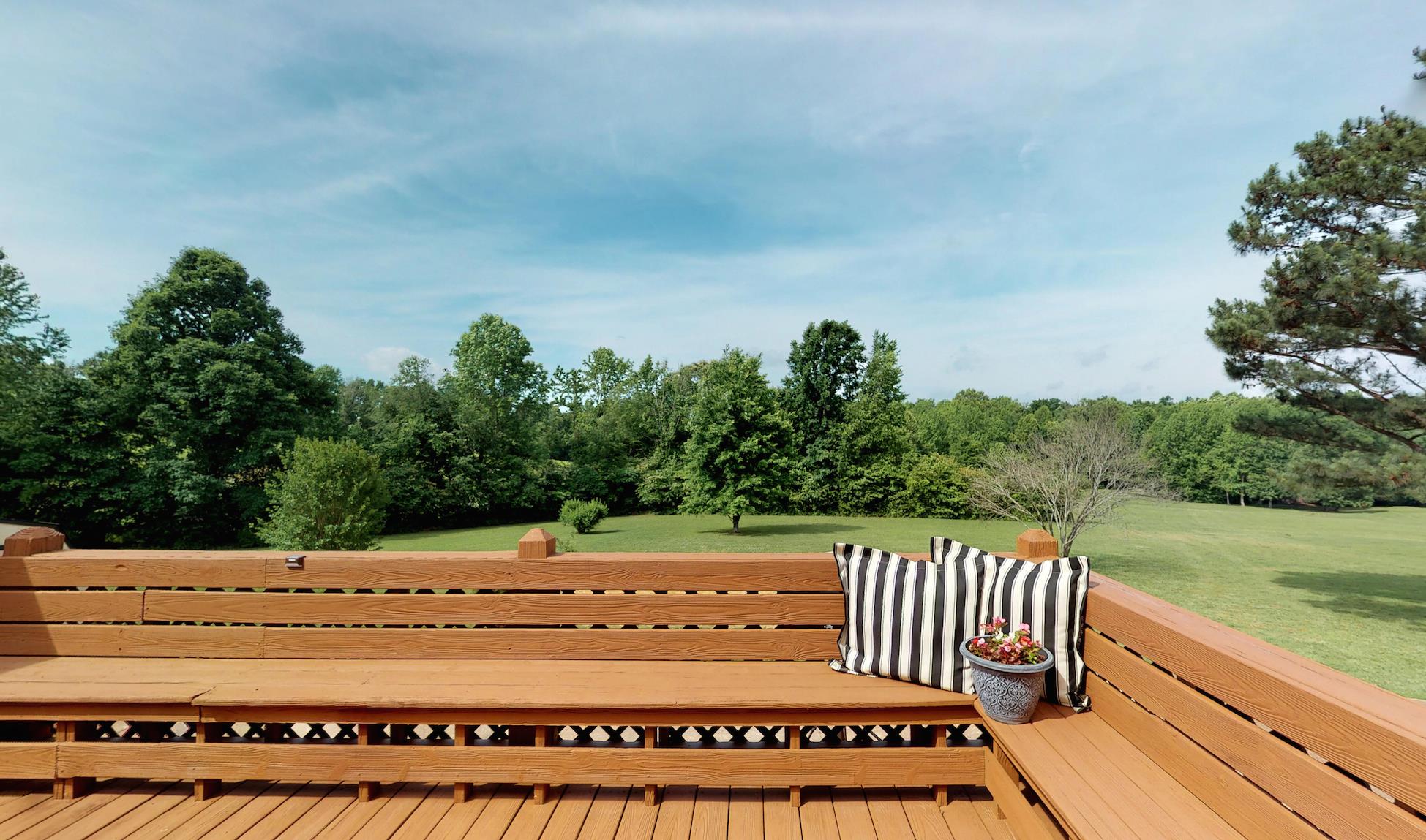 7209 Crow Cut Road Fairview, TN 37062 - Photo 28 of 30 a view of a bench in balcony