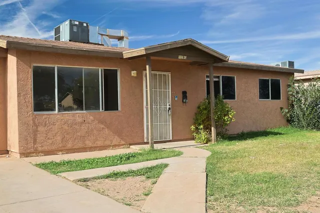 $350,000 | 1090 North 17th Street, El Centro, CA 92243