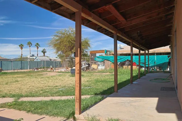 $350,000 | 1090 North 17th Street, El Centro, CA 92243