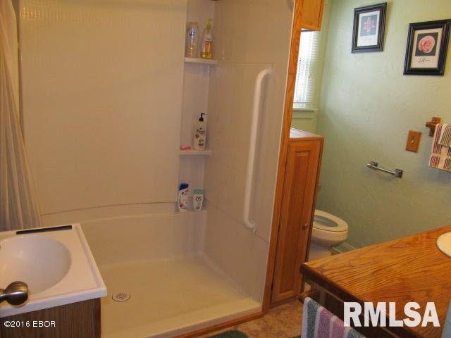 901 Airport Road Mount Vernon, IL 62864 - Photo 19 of 38