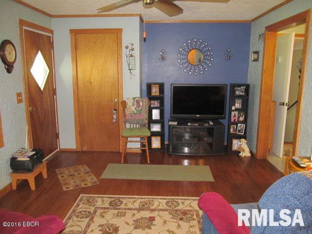 901 Airport Road Mount Vernon, IL 62864 - Photo 3 of 38