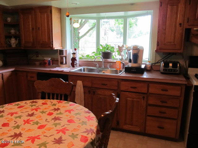 901 Airport Road Mount Vernon, IL 62864 - Photo 6 of 38