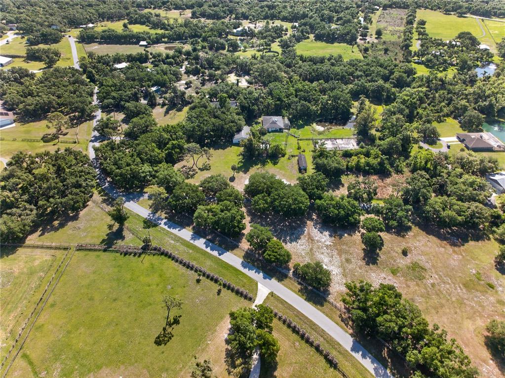 3711 Hidden River Road Sarasota, FL 34240 - Photo 2 of 45 Gallery Image 2