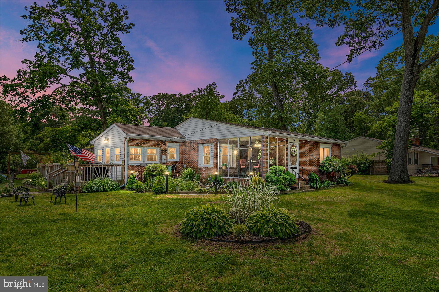 548 Sunset Knoll Road Pasadena, MD 21122 - Photo 1 of 39 Welcome to 548 Sunset Knoll!