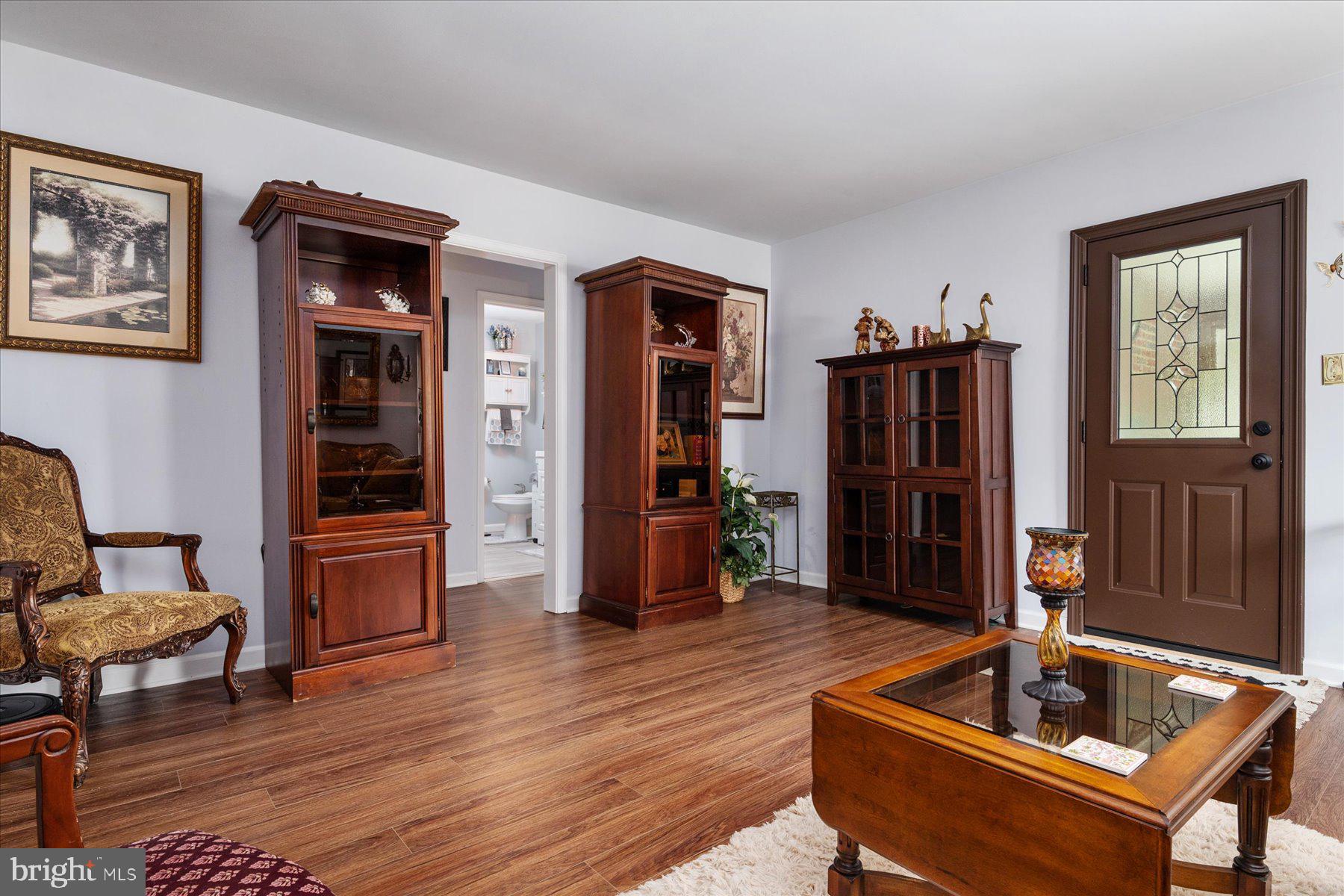 548 Sunset Knoll Road Pasadena, MD 21122 - Photo 11 of 39 Formal Living Room