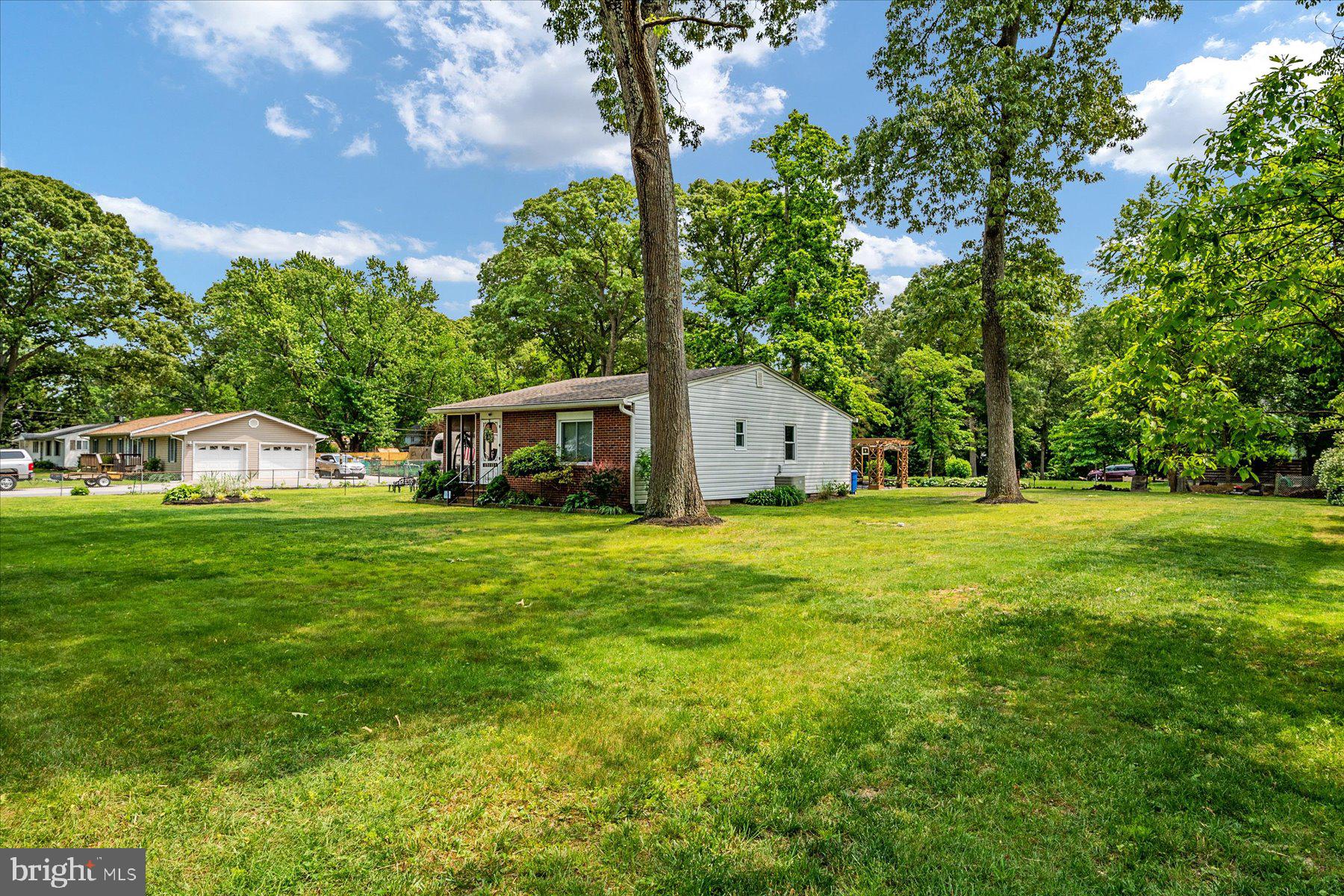 548 Sunset Knoll Road Pasadena, MD 21122 - Photo 35 of 39 HUGE Yard