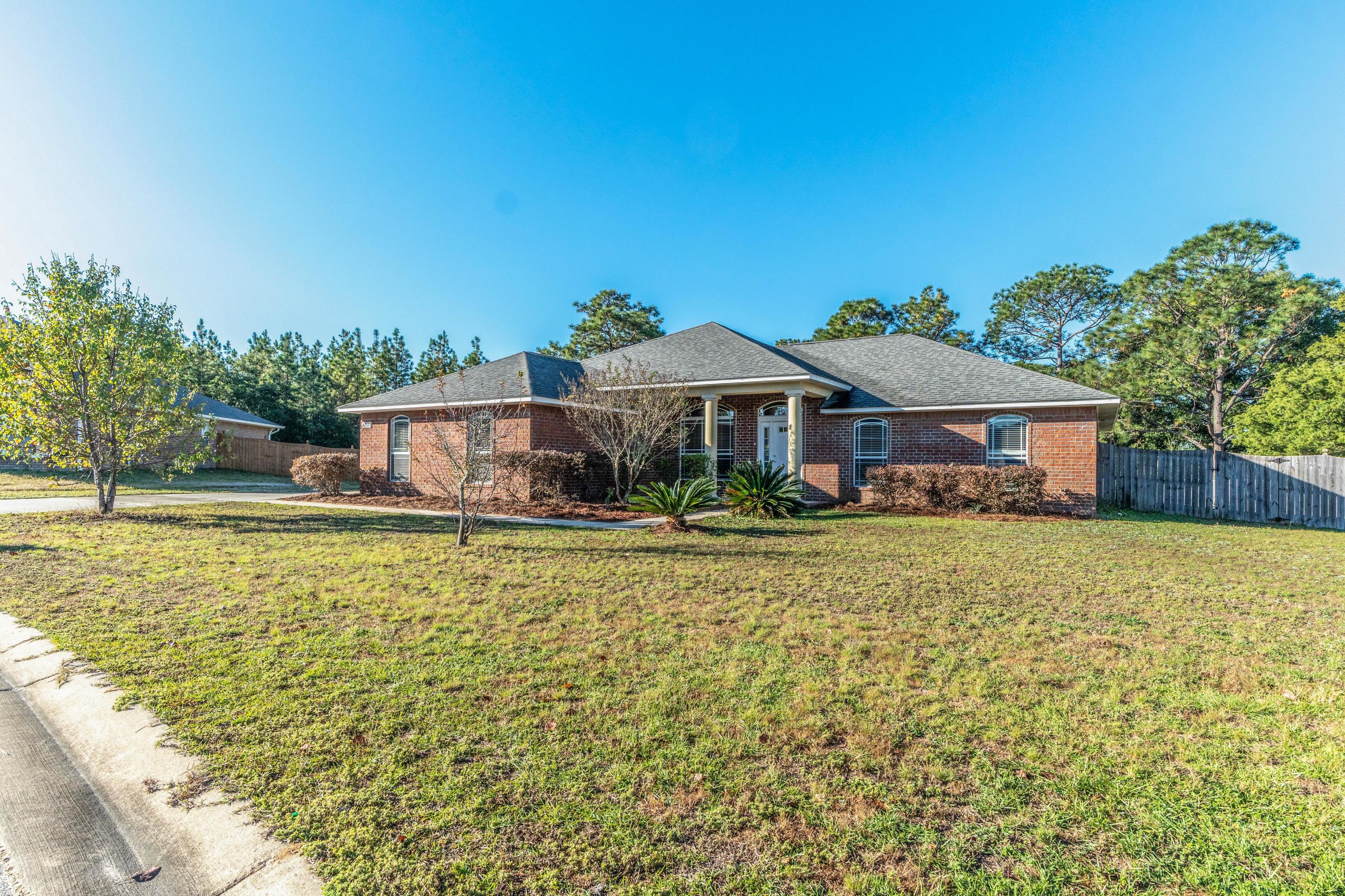 6252 Evan Circle Crestview, FL 32536 - Photo 3 of 35 Gallery Image 3
