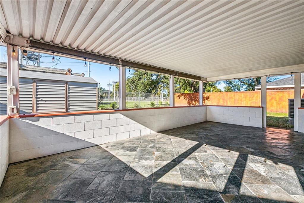 7670 Inlet Lane New Orleans, LA 70128 - Photo 19 of 22