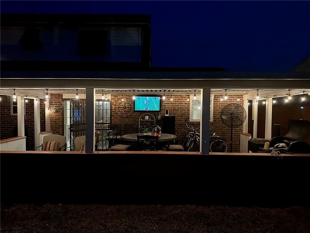 7670 Inlet Lane New Orleans, LA 70128 - Photo 20 of 22