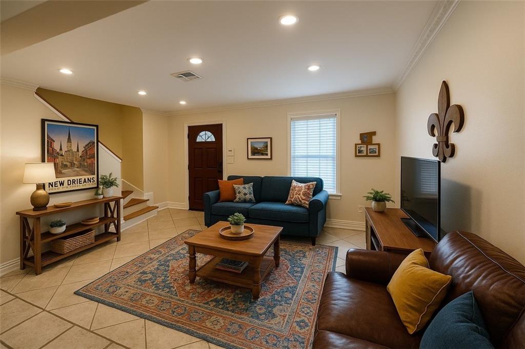 7670 Inlet Lane New Orleans, LA 70128 - Photo 3 of 22