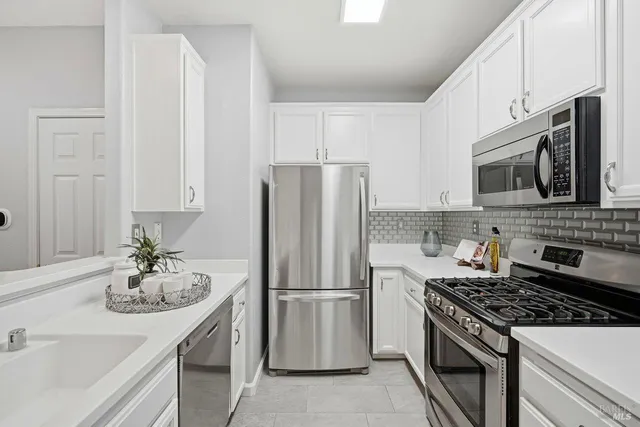 $575,000 | 384 Mark West Commons Circle, Santa Rosa, CA 95403