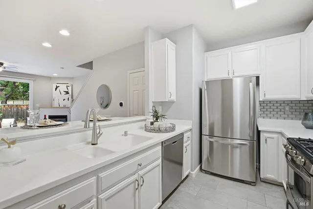 $575,000 | 384 Mark West Commons Circle, Santa Rosa, CA 95403