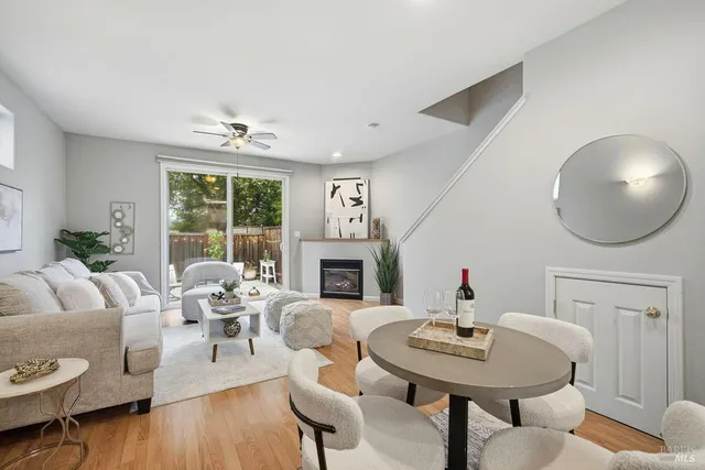 $575,000 | 384 Mark West Commons Circle, Santa Rosa, CA 95403