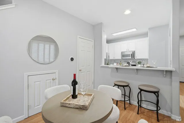 $575,000 | 384 Mark West Commons Circle, Santa Rosa, CA 95403