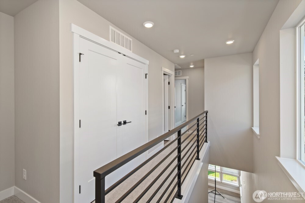 6609 South 128th Street Seattle, WA 98178 - Photo 19 of 27