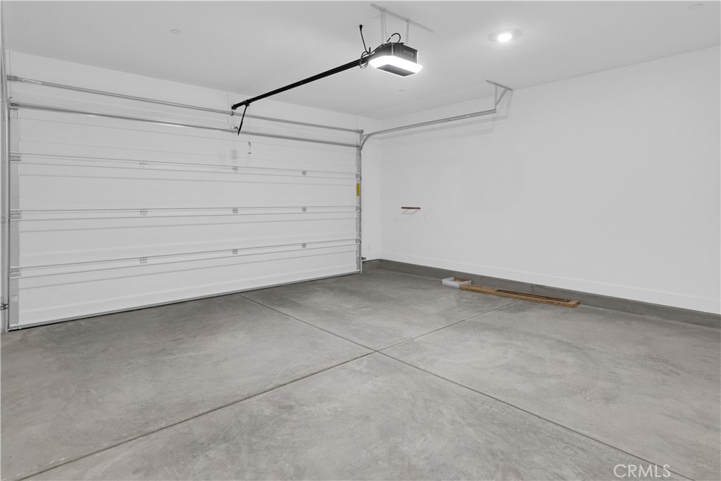 3730 Rosado Road Paso Robles, CA 93446 - Photo 17 of 17 a view of a garage