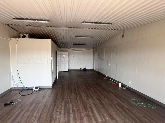 $95,000 | 803 Highway 83, Childress, TX 79201