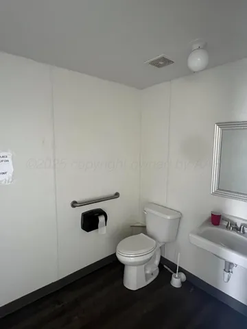 $95,000 | 803 Highway 83, Childress, TX 79201