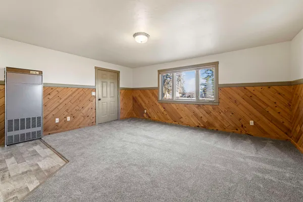 $164,900 | N2545 East State Highway M35, Menominee, MI 49858