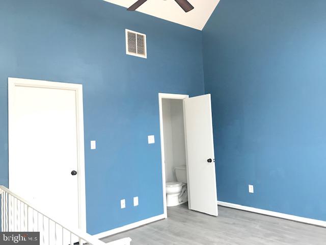 4911 7th Road South, Unit 4911 Arlington, VA 22204 - Photo 9 of 21 a view of a room with a hallway