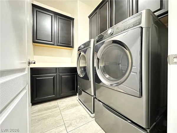 $2,795 | 856 Via Serenelia, Henderson, NV 89011