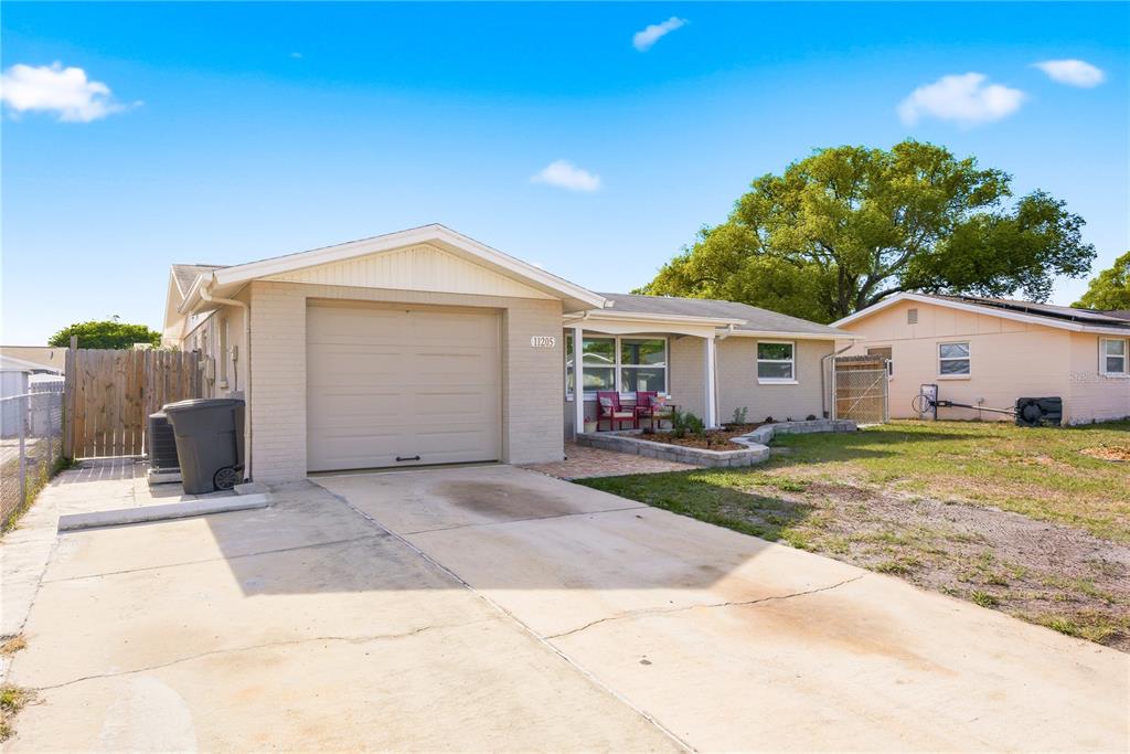 11205 Glover Road Port Richey, FL 34668 - Photo 6 of 48