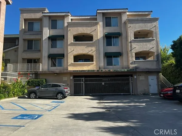 $468,000 | 918 West Garvey Avenue, Unit 103, Monterey Park, CA 91754