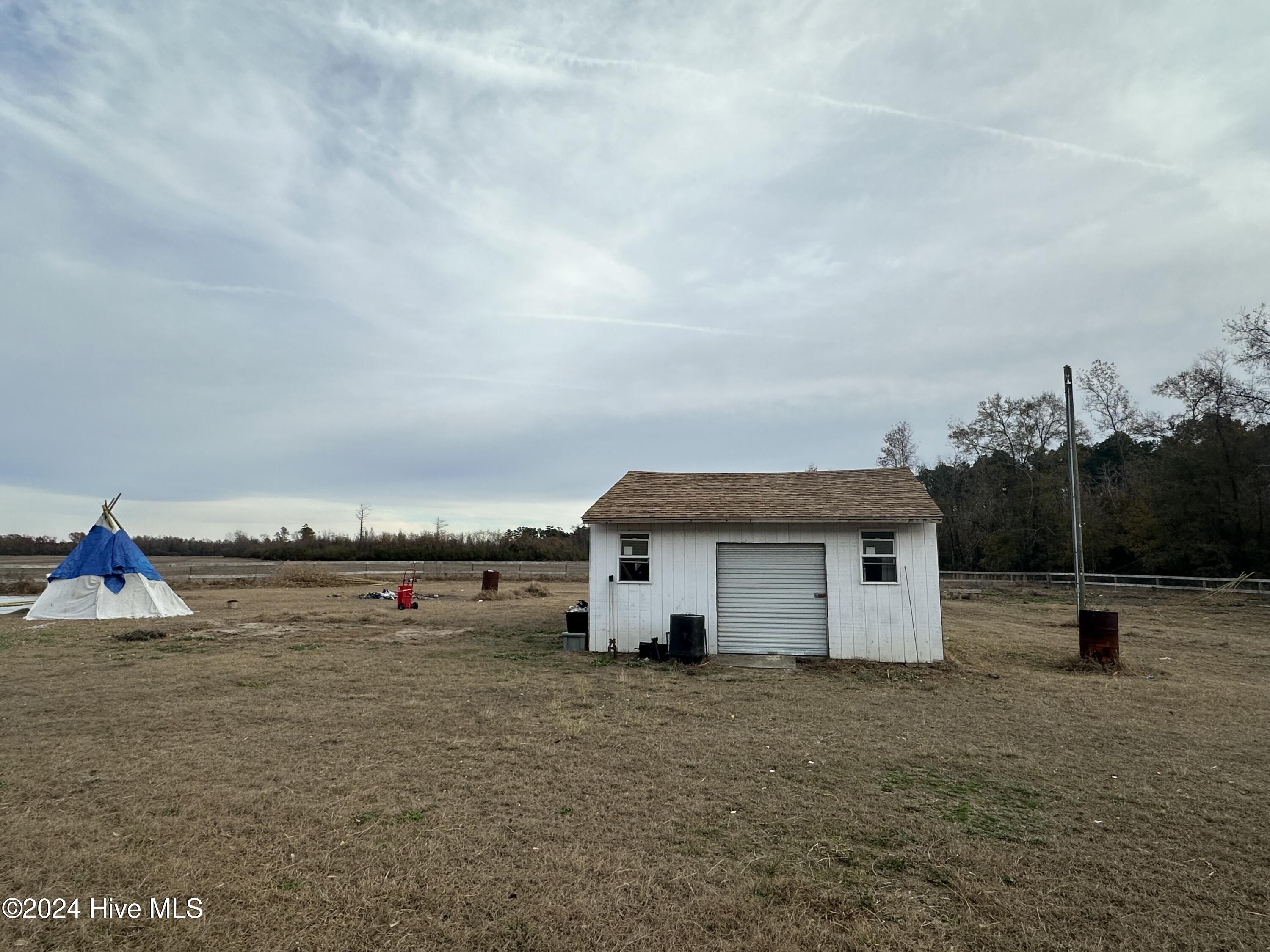 8504 Johns Mill Road Maxton, NC 28364 - Photo 10 of 34 IMG_7810