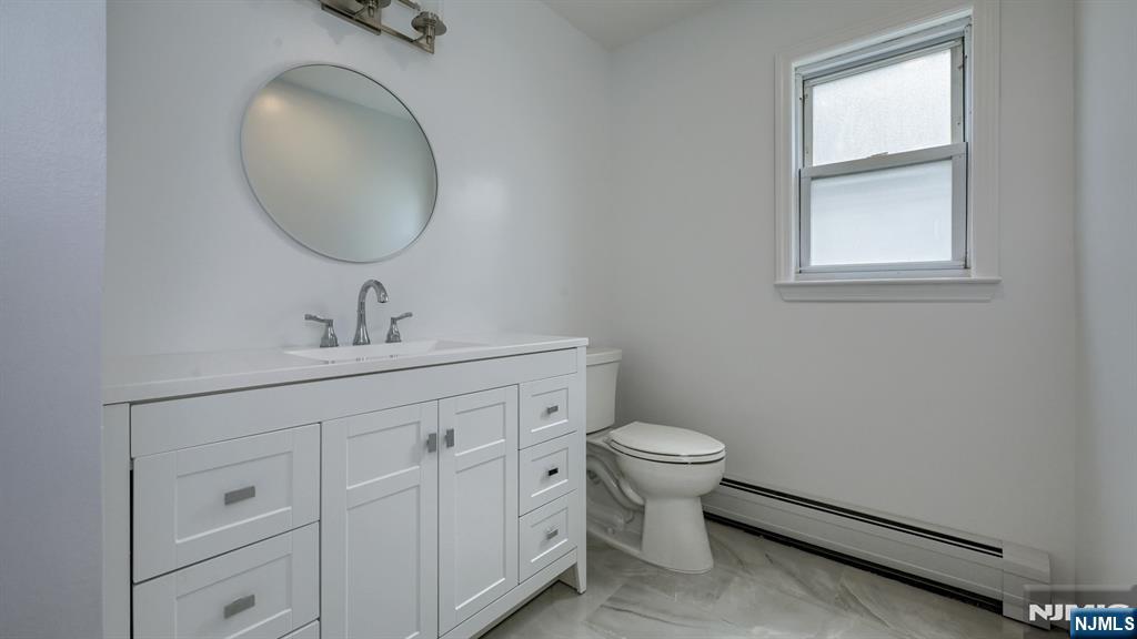 71 Chestnut Street Lodi, NJ 07644 - Photo 14 of 35