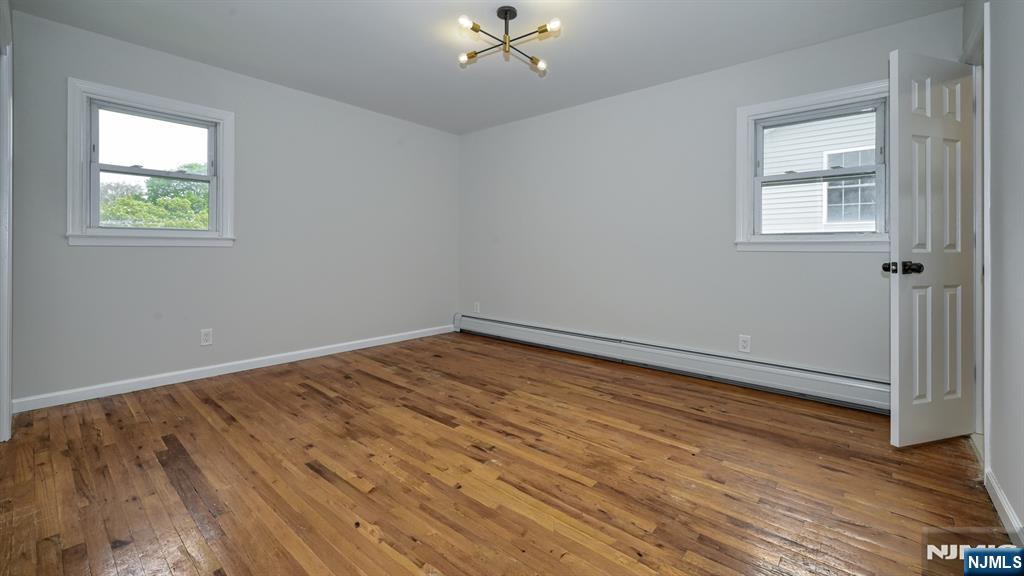 71 Chestnut Street Lodi, NJ 07644 - Photo 22 of 35