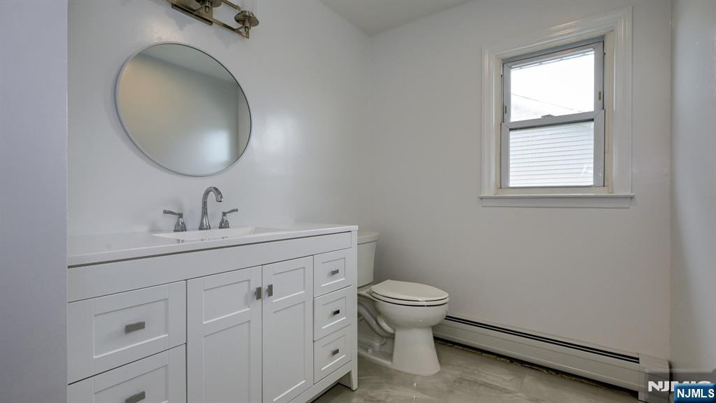 71 Chestnut Street Lodi, NJ 07644 - Photo 25 of 35