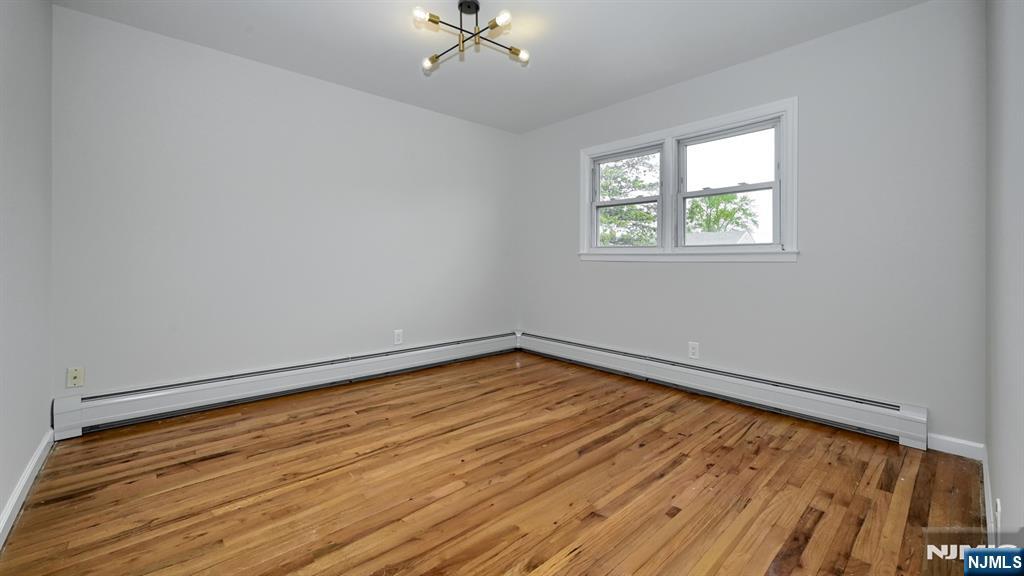 71 Chestnut Street Lodi, NJ 07644 - Photo 27 of 35