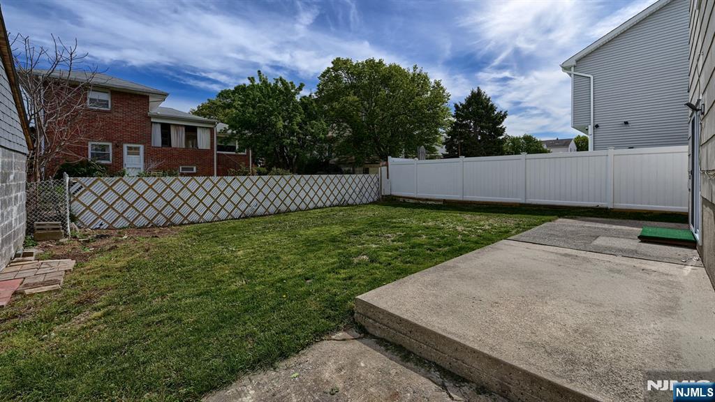 71 Chestnut Street Lodi, NJ 07644 - Photo 35 of 35