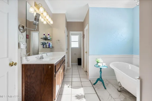 $435,000 | 1466 Dogwood Hollow Drive, Nesbit, MS 38651