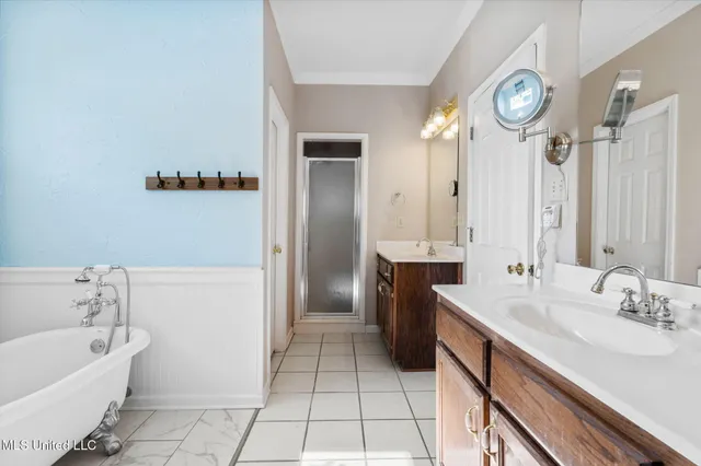 $435,000 | 1466 Dogwood Hollow Drive, Nesbit, MS 38651