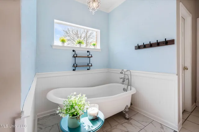 $435,000 | 1466 Dogwood Hollow Drive, Nesbit, MS 38651