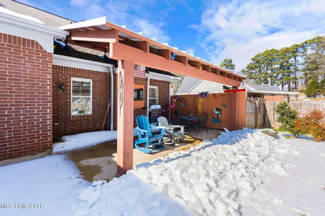 $435,000 | 1466 Dogwood Hollow Drive, Nesbit, MS 38651