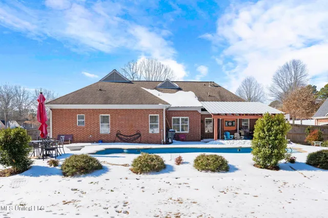 $435,000 | 1466 Dogwood Hollow Drive, Nesbit, MS 38651