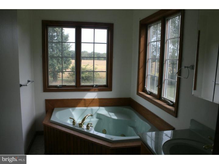 322 Robbins Road Frederica, DE 19946 - Photo 11 of 13 Bathroom