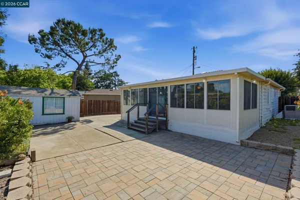 $525,000 | 2912 Knoll Drive, Concord, CA 94520